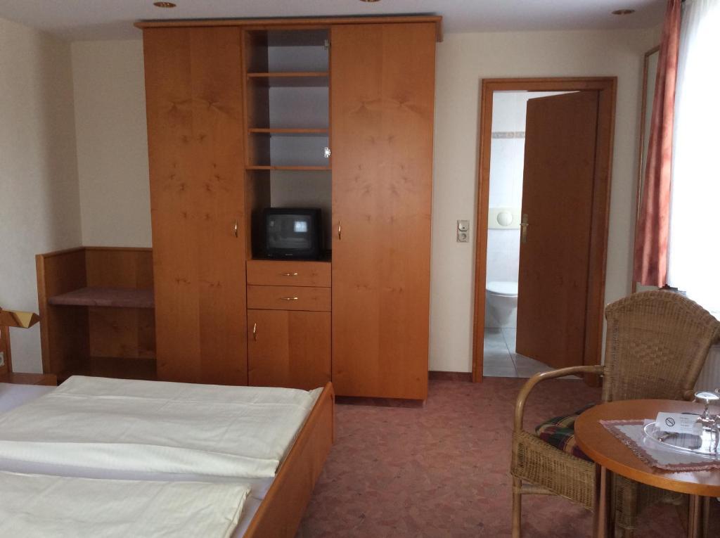 בראונלאגה Hotel-Pension Bergkranz חדר תמונה
