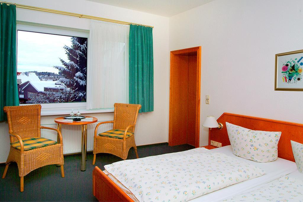 בראונלאגה Hotel-Pension Bergkranz חדר תמונה
