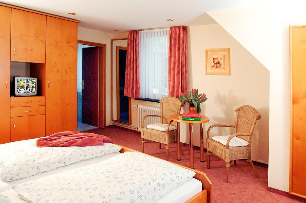 בראונלאגה Hotel-Pension Bergkranz חדר תמונה